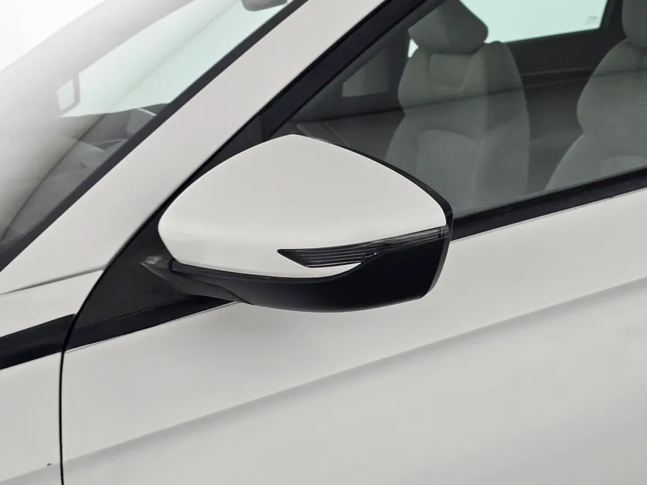 2023 Geely Emgrand GS 