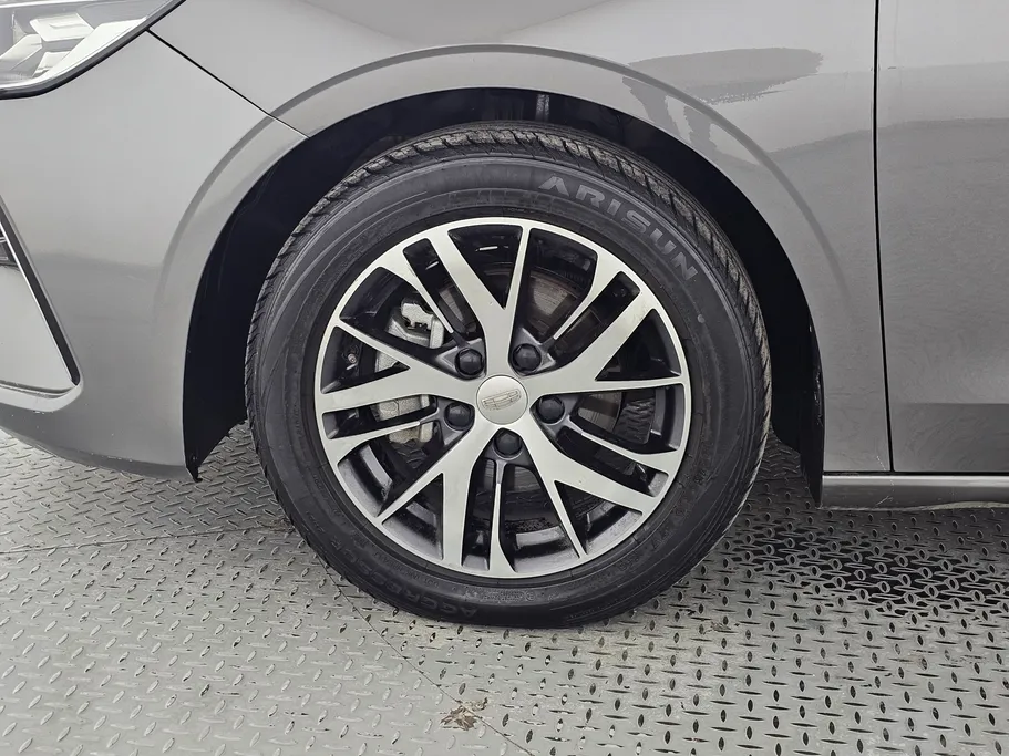 جيلي امجراند GS 2024 