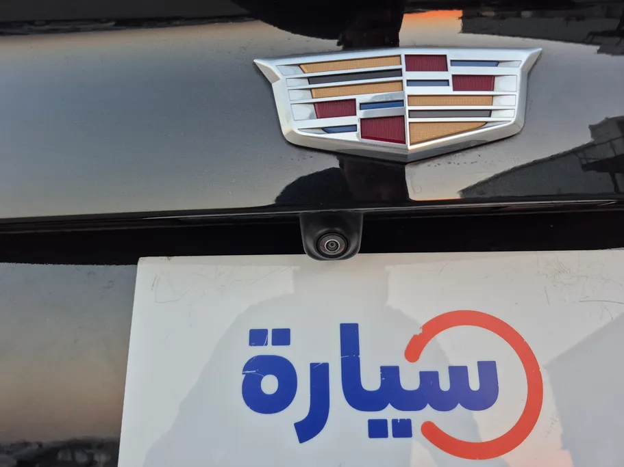 كاديلاك اكس تي 4  2023 