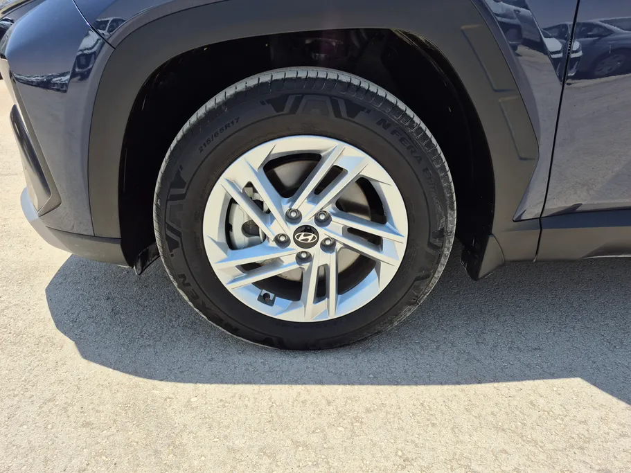 2025 Hyundai Tucson Smart 