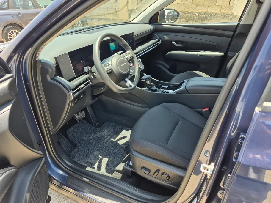 2025 Hyundai Tucson Smart 