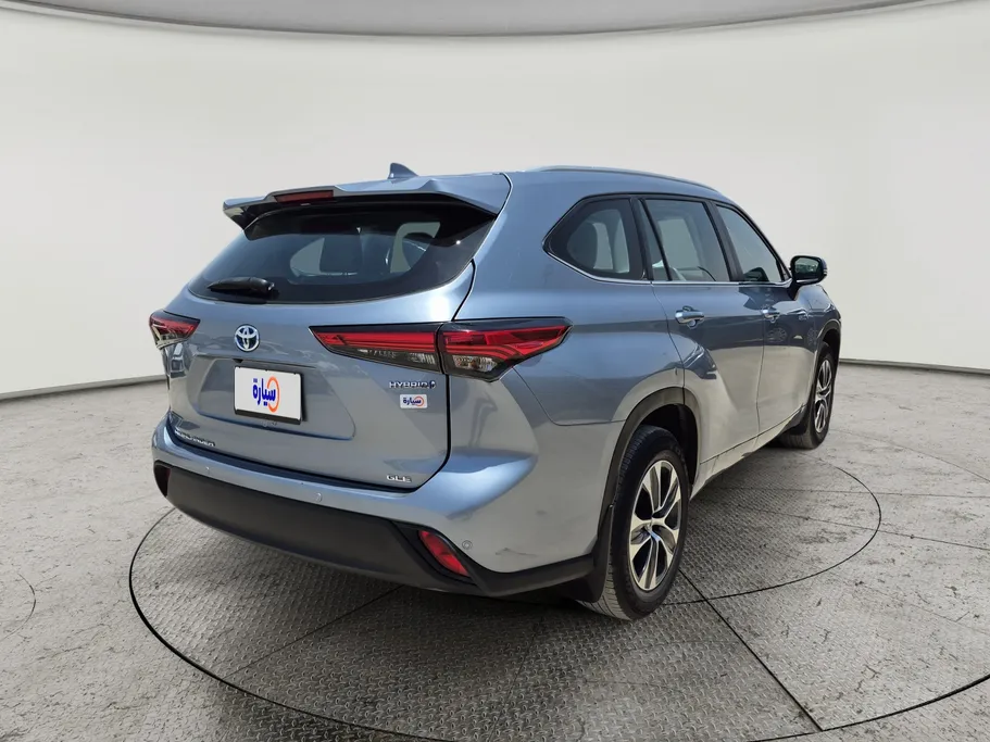 2023 Toyota Highlander GLE 