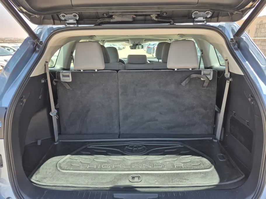 2023 Toyota Highlander GLE 