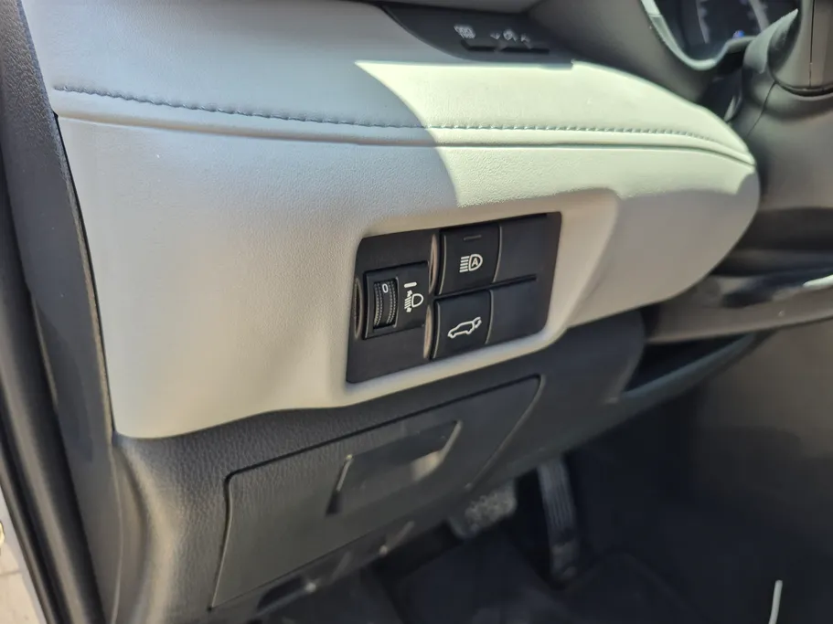2023 Toyota Highlander GLE 