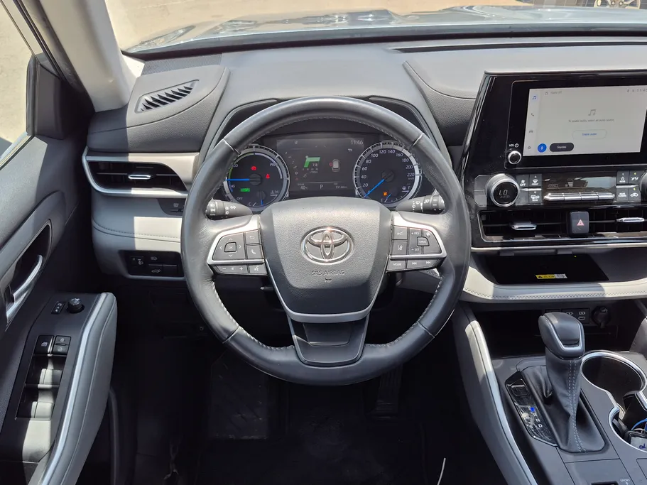 2023 Toyota Highlander GLE 