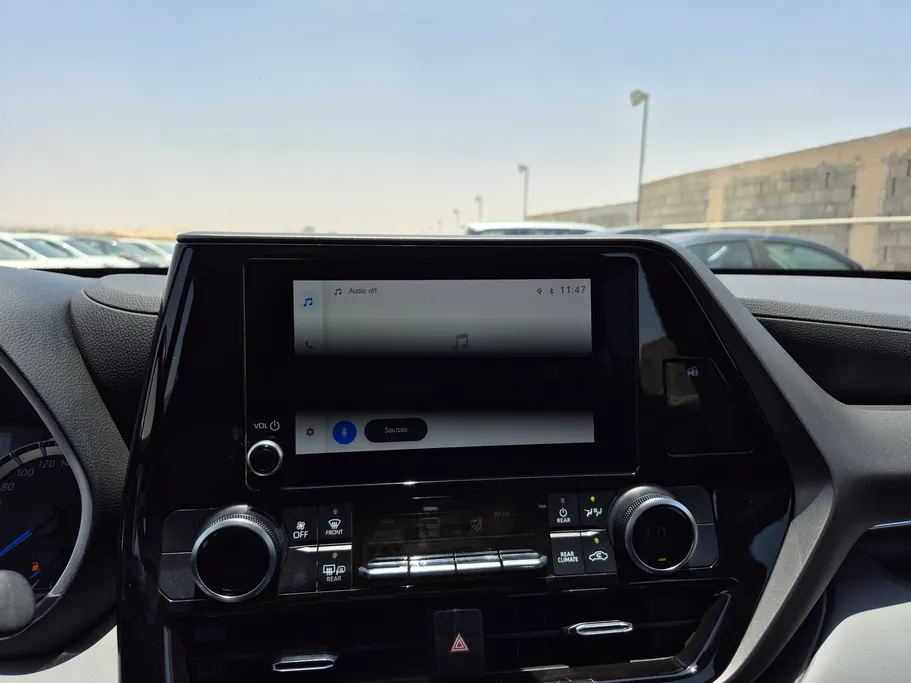 2023 Toyota Highlander GLE 