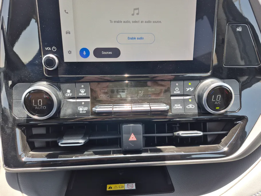 2023 Toyota Highlander GLE 