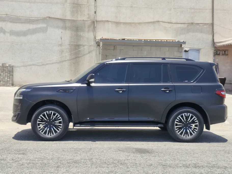 2023 Nissan Patrol Platinum 