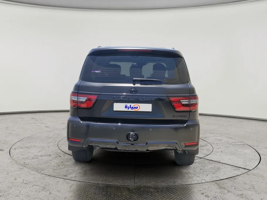 2023 Nissan Patrol Platinum 