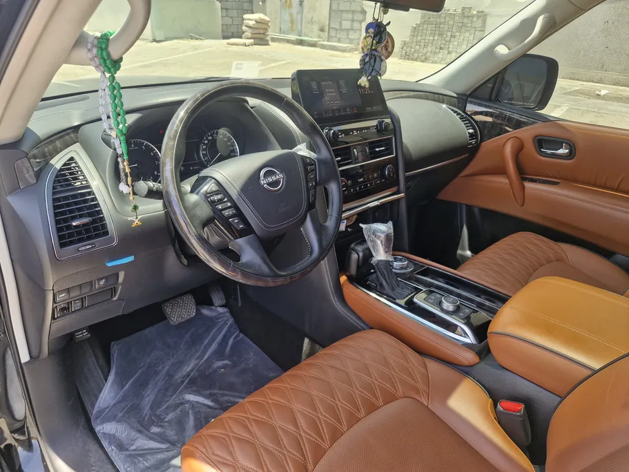 2023 Nissan Patrol Platinum 
