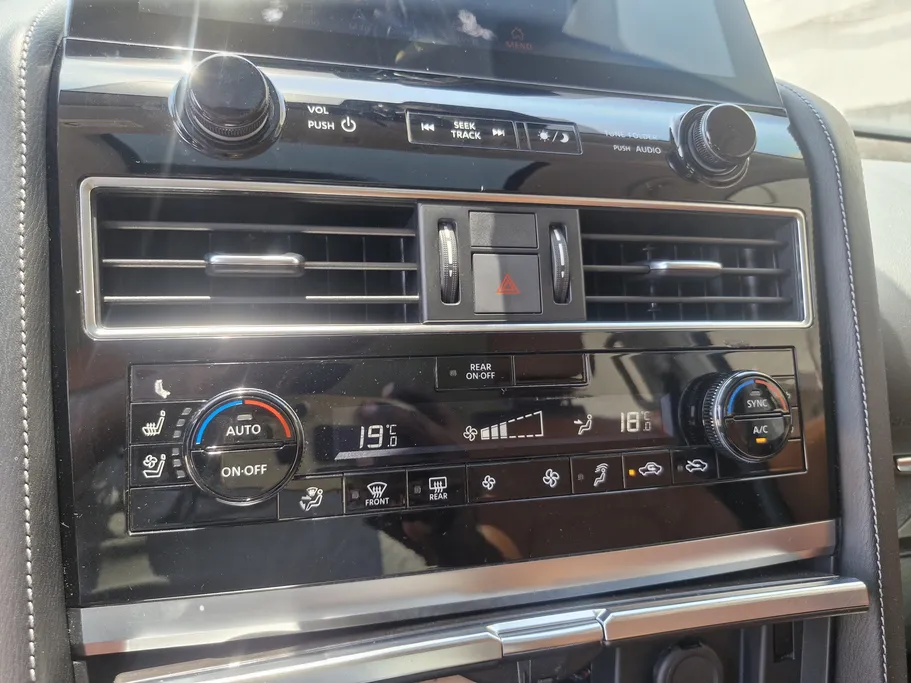 2023 Nissan Patrol Platinum 