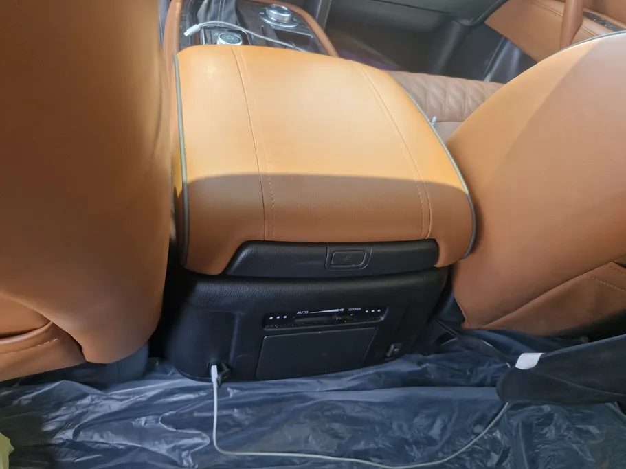 2023 Nissan Patrol Platinum 
