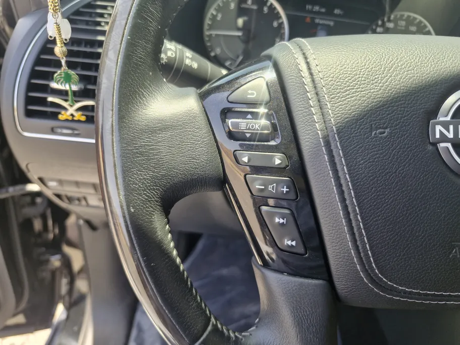 2023 Nissan Patrol Platinum 