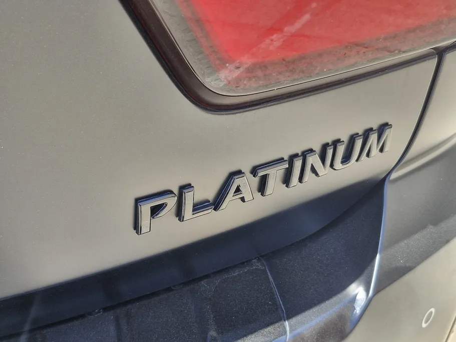 2023 Nissan Patrol Platinum 