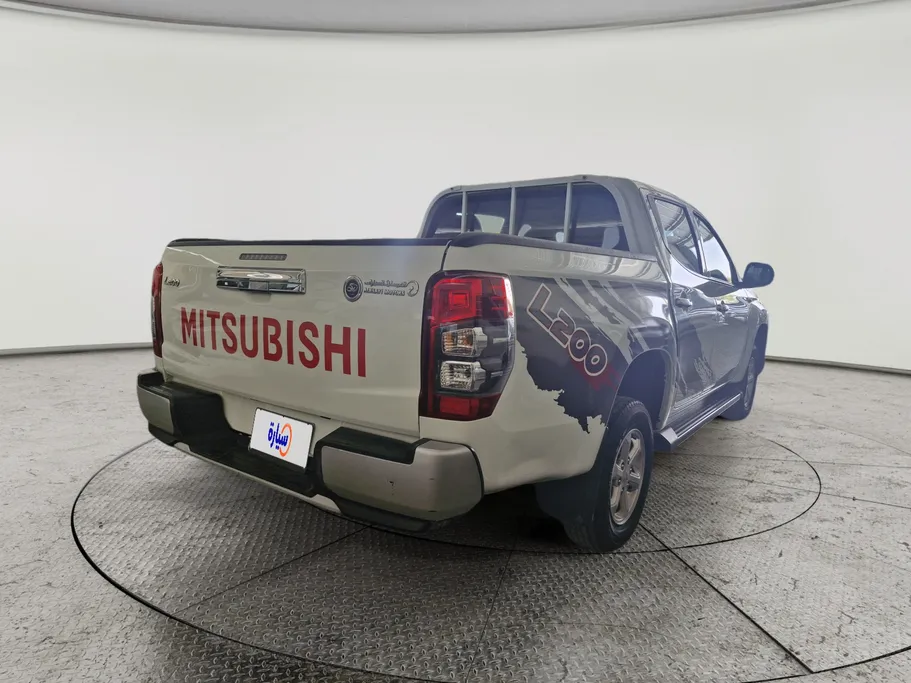 2023 Mitsubishi L200 DC 4x4 