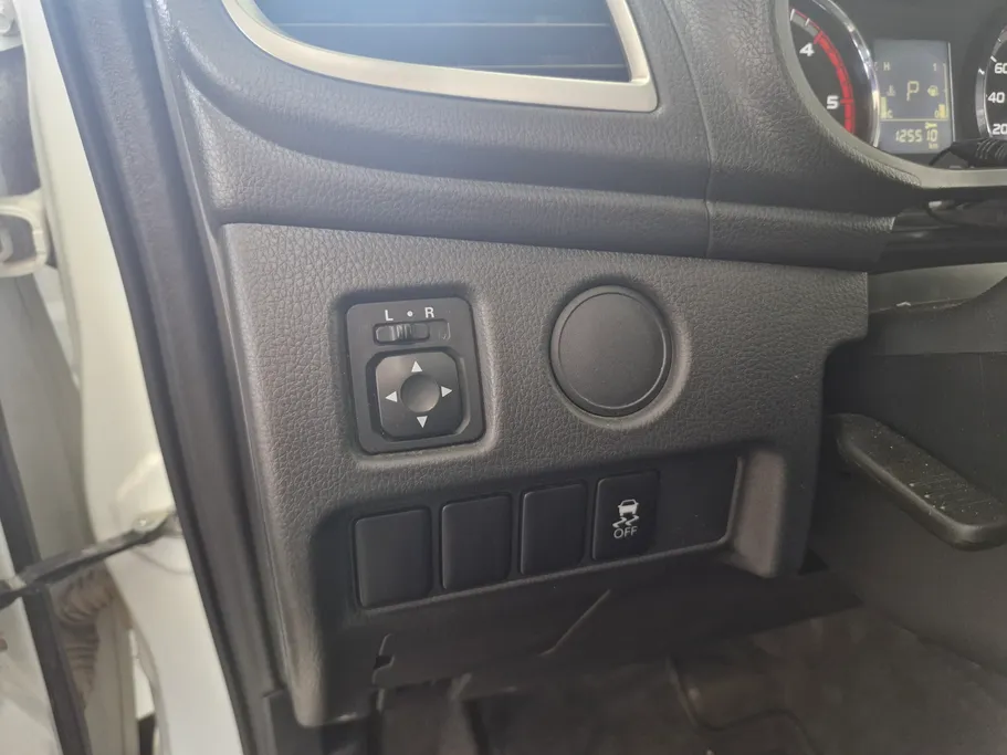 2023 Mitsubishi L200 DC 4x4 