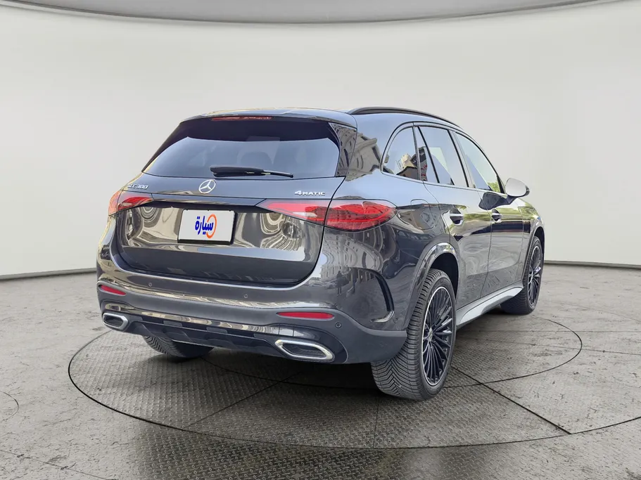 2023 Mercedes GLC 300 