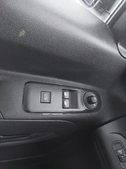 2021 Peugeot Partner Short van 