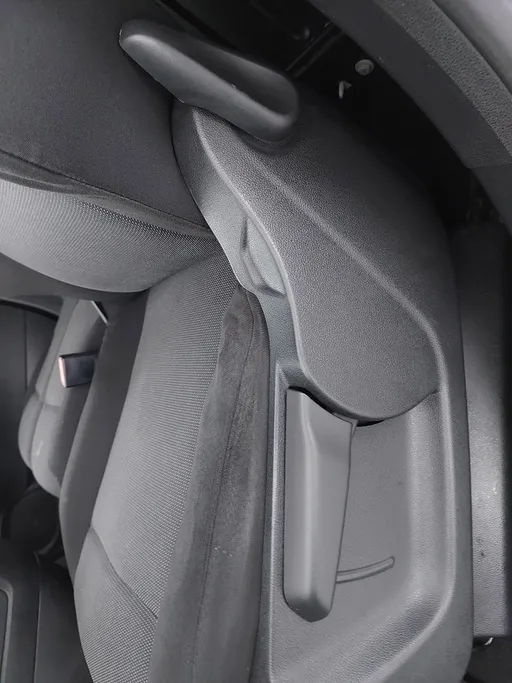 2021 Peugeot Partner Short van 