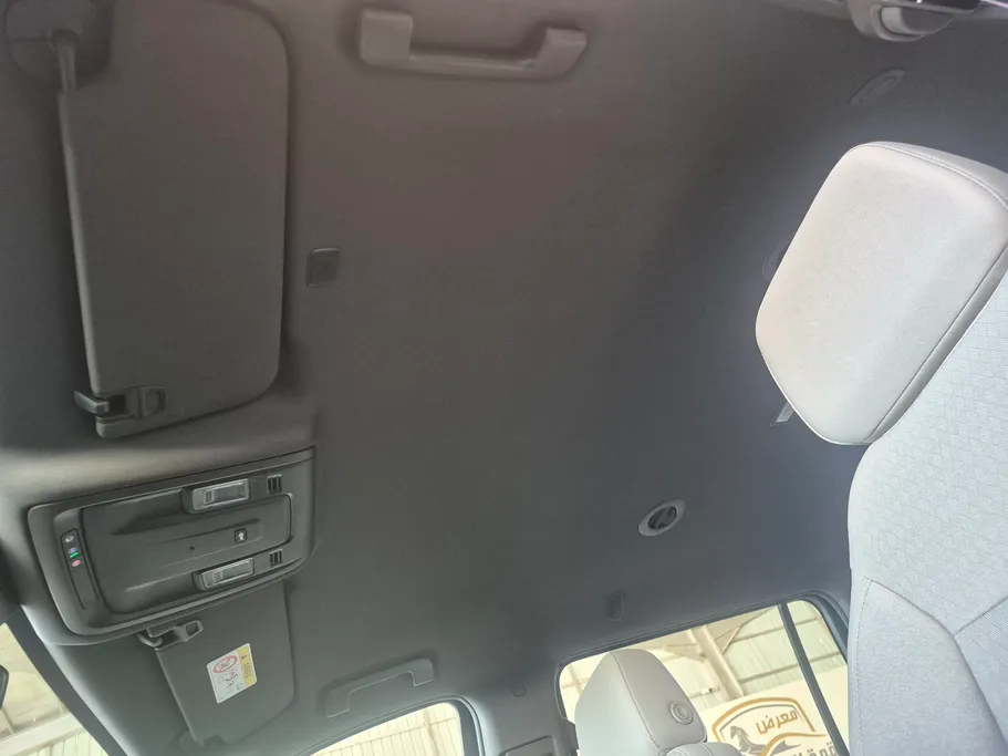 2024 Chevrolet Suburban LS 