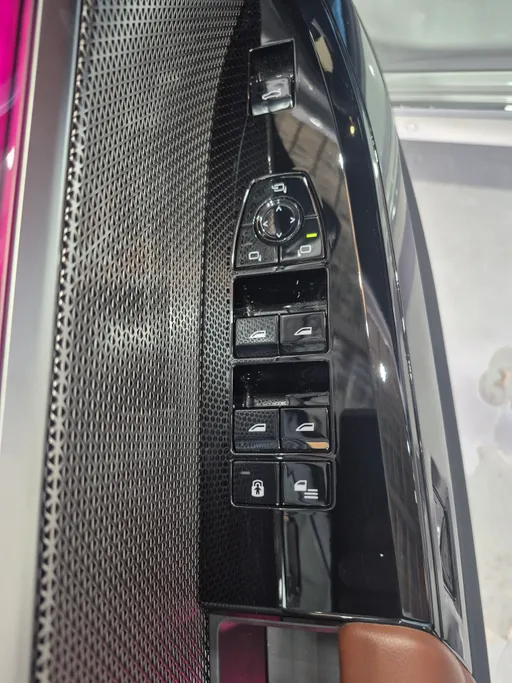 بي ام دبليو الفئة السابعة 735i 2024 