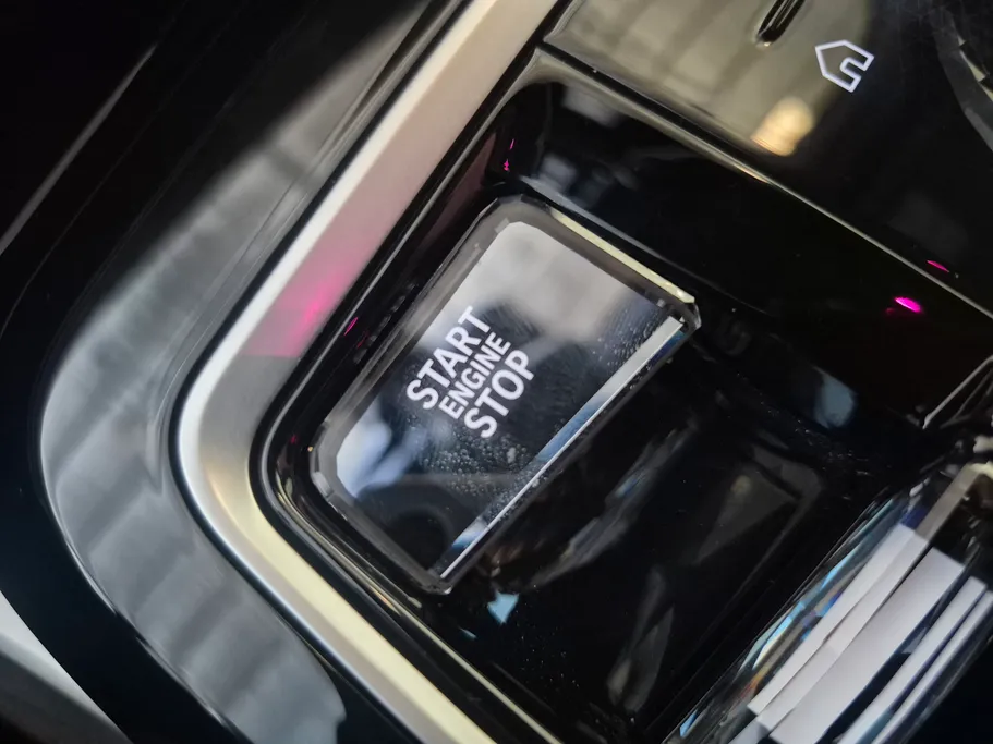 بي ام دبليو الفئة السابعة 735i 2024 
