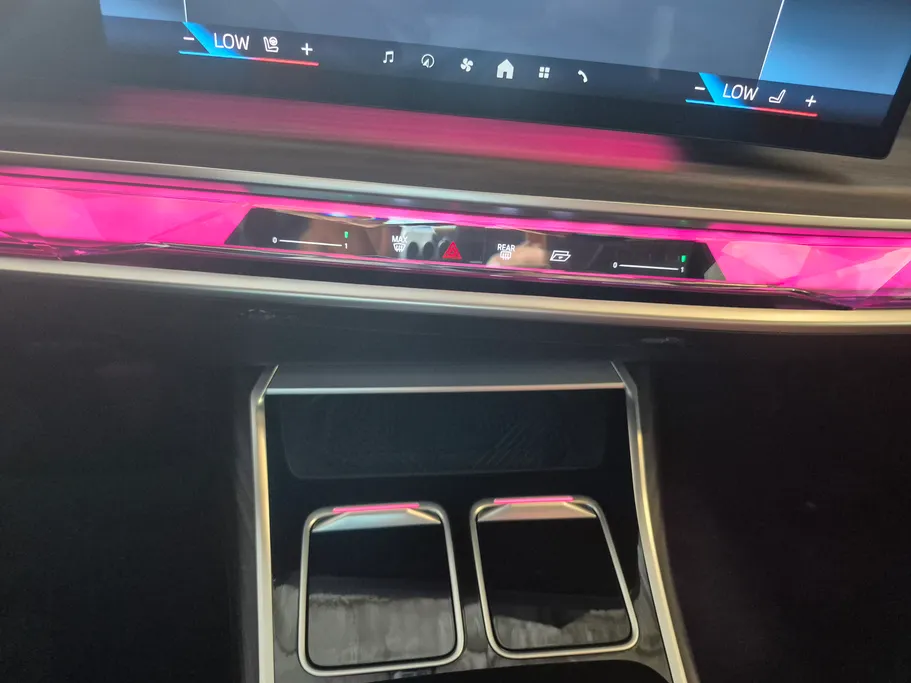 بي ام دبليو الفئة السابعة 735i 2024 
