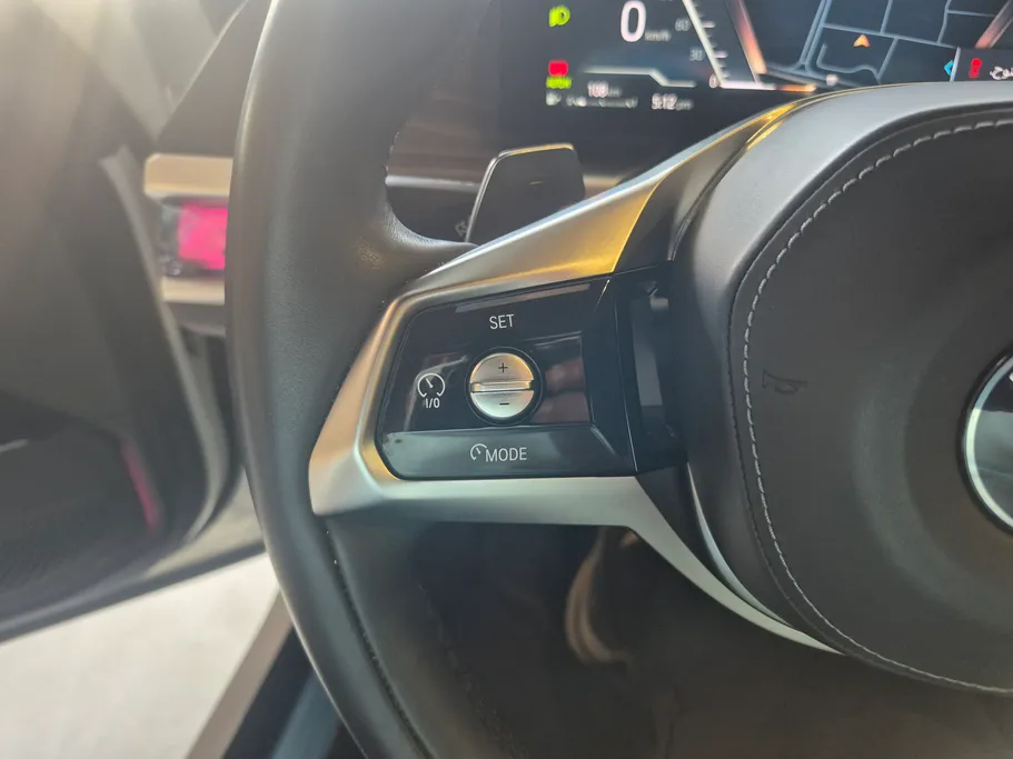 بي ام دبليو الفئة السابعة 735i 2024 