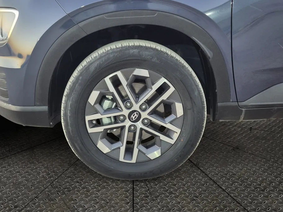 2024 Hyundai Venue Smart 