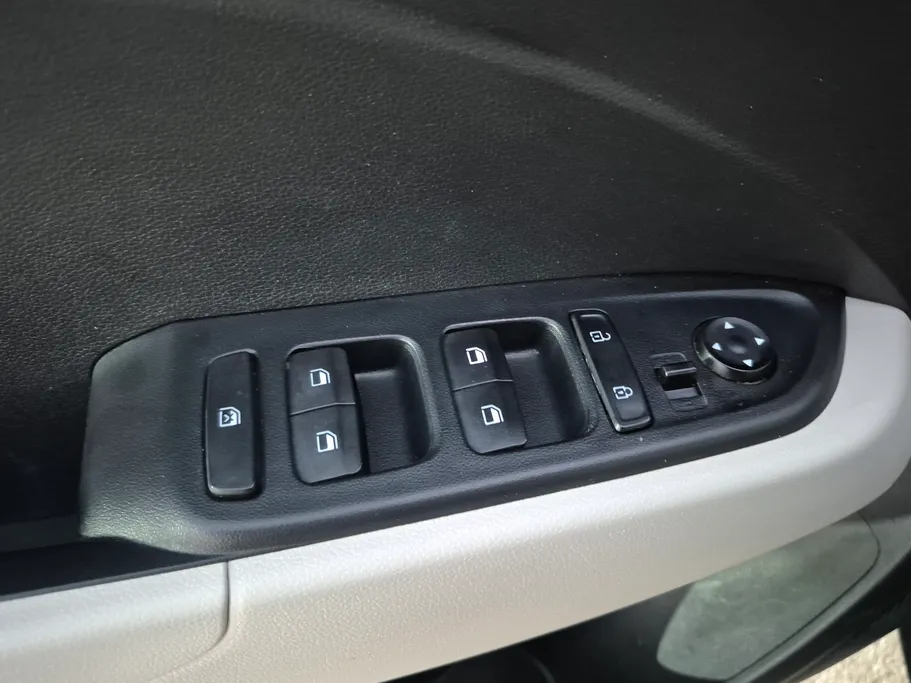 2024 Hyundai Venue Smart 