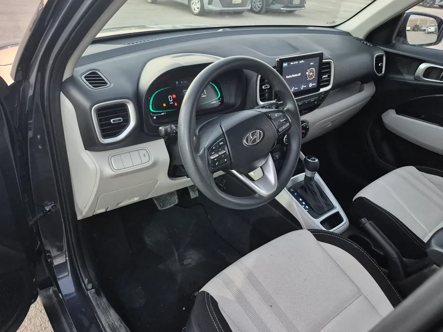 2024 Hyundai Venue Smart 