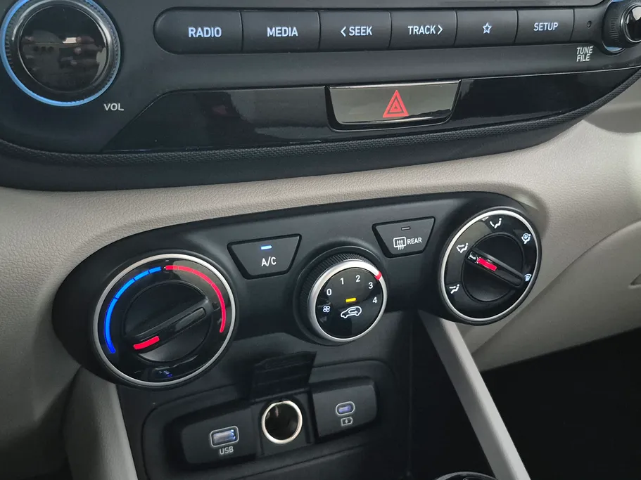 2024 Hyundai Venue Smart 
