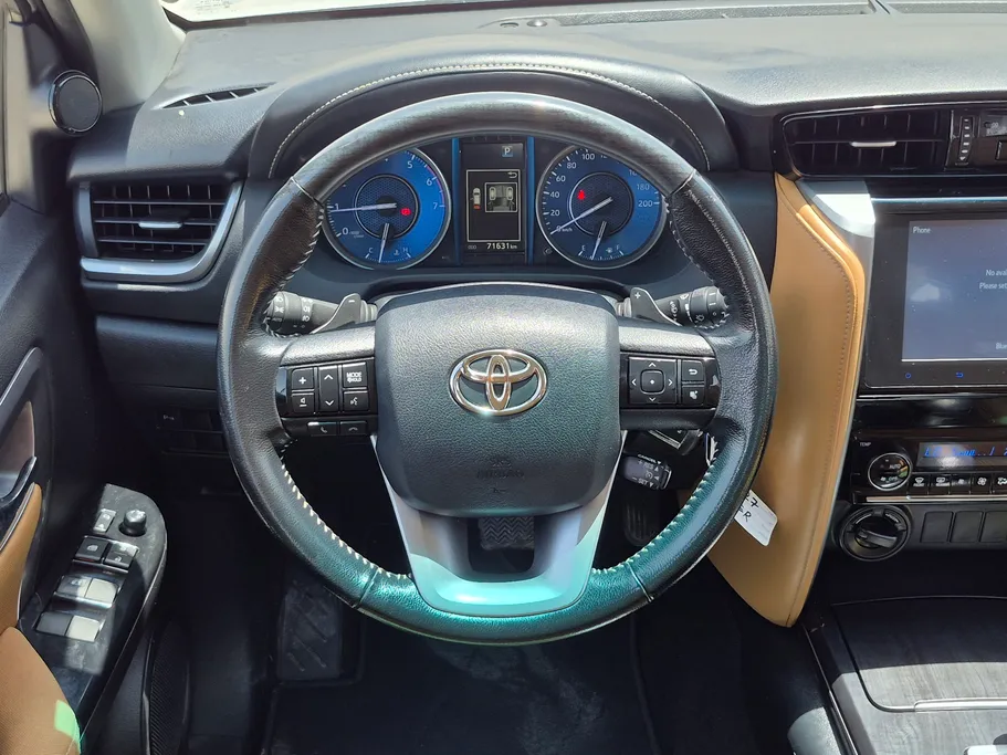 2024 Toyota Fortuner VX 