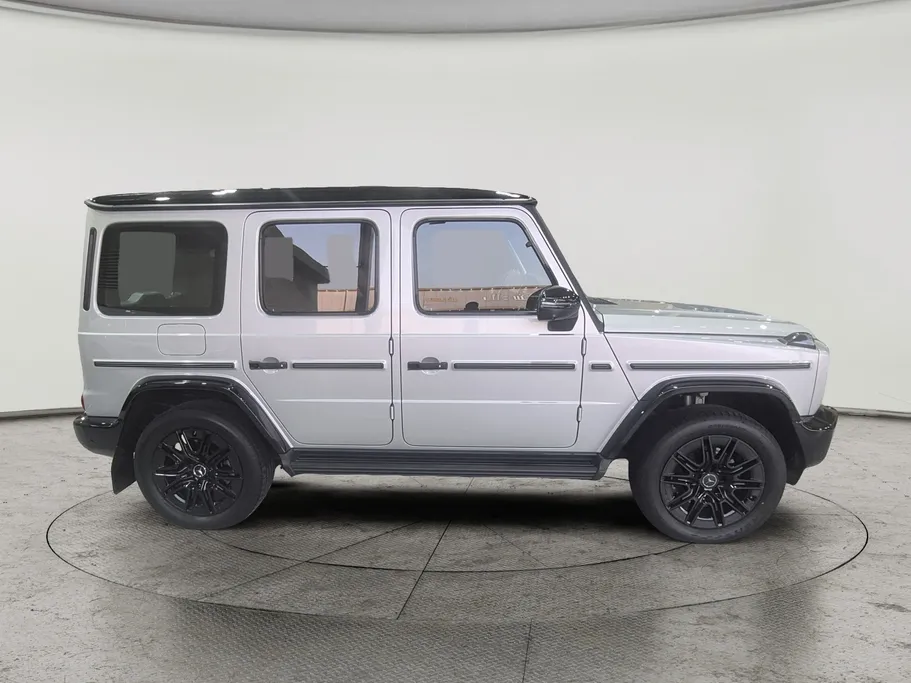 2025 Mercedes G Class 500 