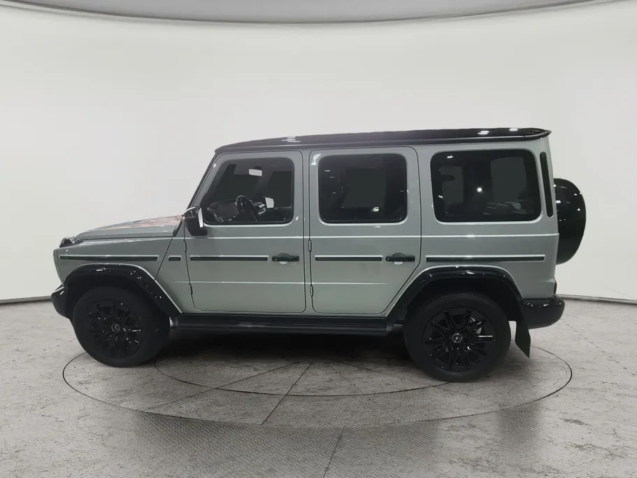 2025 Mercedes G Class 500 