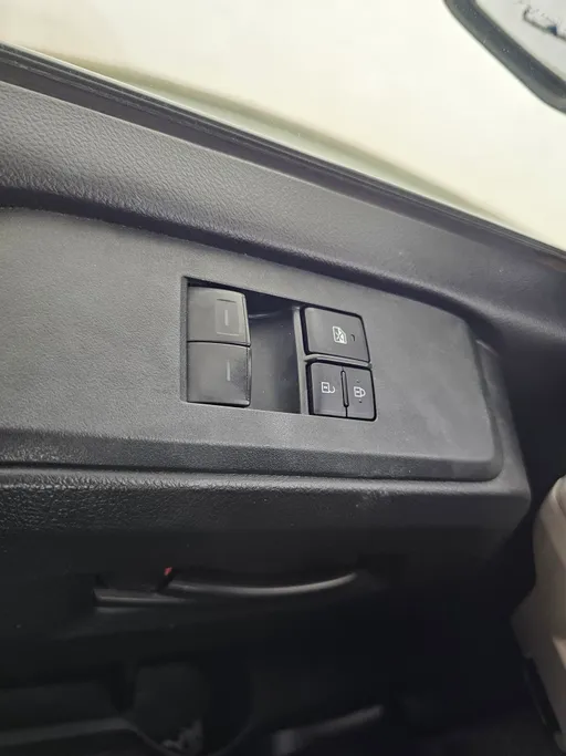 2023 Toyota Haice فان بضاعه 