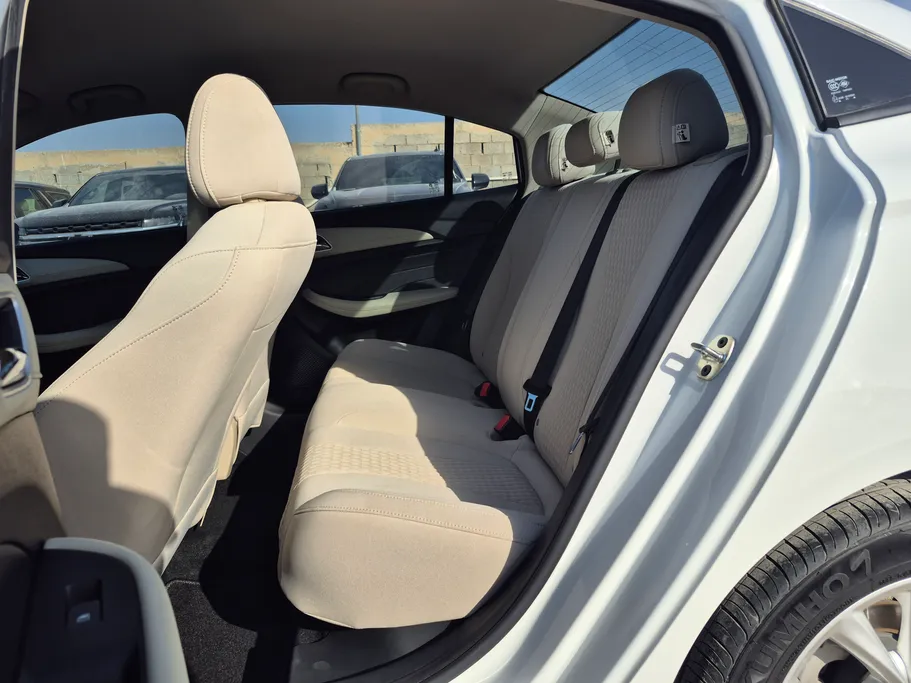 2024 MG 5 STD 
