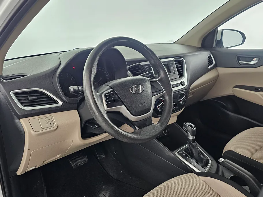 2022 Hyundai Accent Smart 
