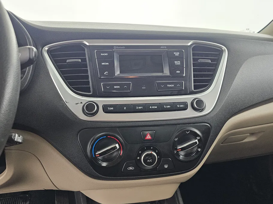 2022 Hyundai Accent Smart 