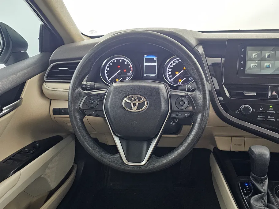 2022 Toyota Camry  LE 