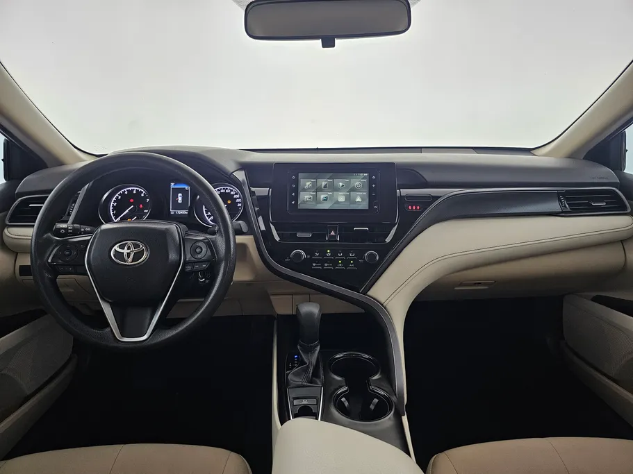 2022 Toyota Camry  LE 