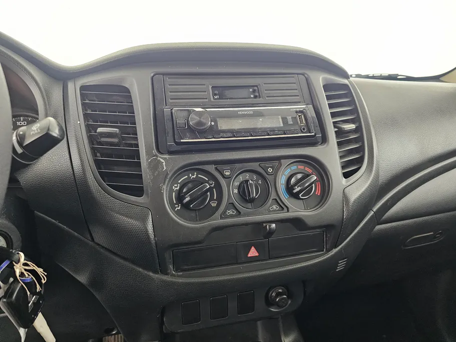 2023 Mitsubishi L200 Double Cap 