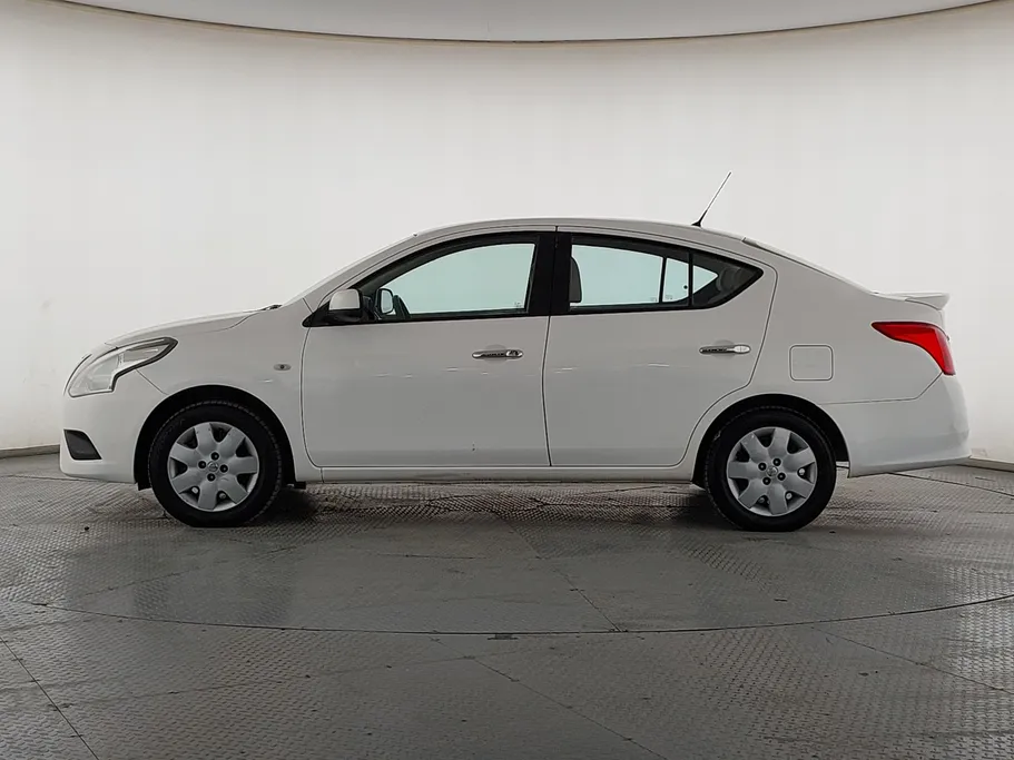 2021 Nissan Sunny SV 