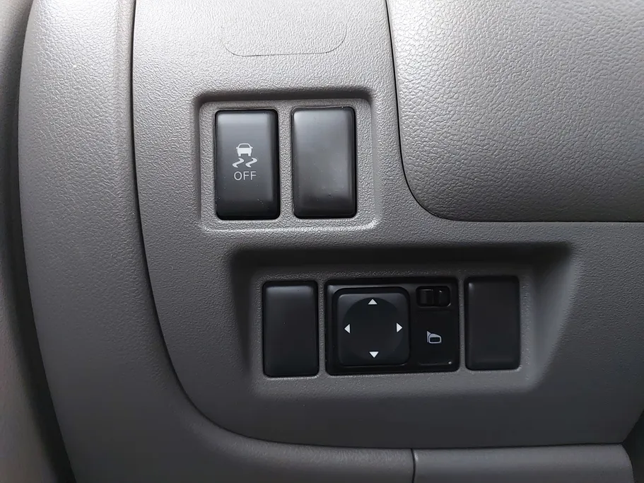 2021 Nissan Sunny SV 