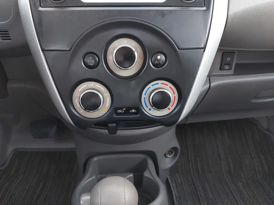 2021 Nissan Sunny SV 
