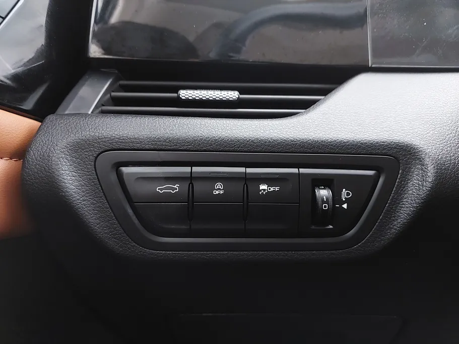 2024 FAW Bestune B70 Premium 