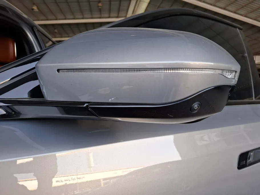 بي ام دبليو الفئة السابعة 735i 2023 
