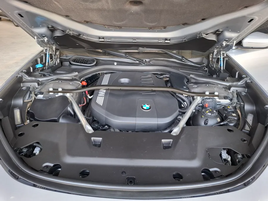 بي ام دبليو الفئة السابعة 735i 2023 