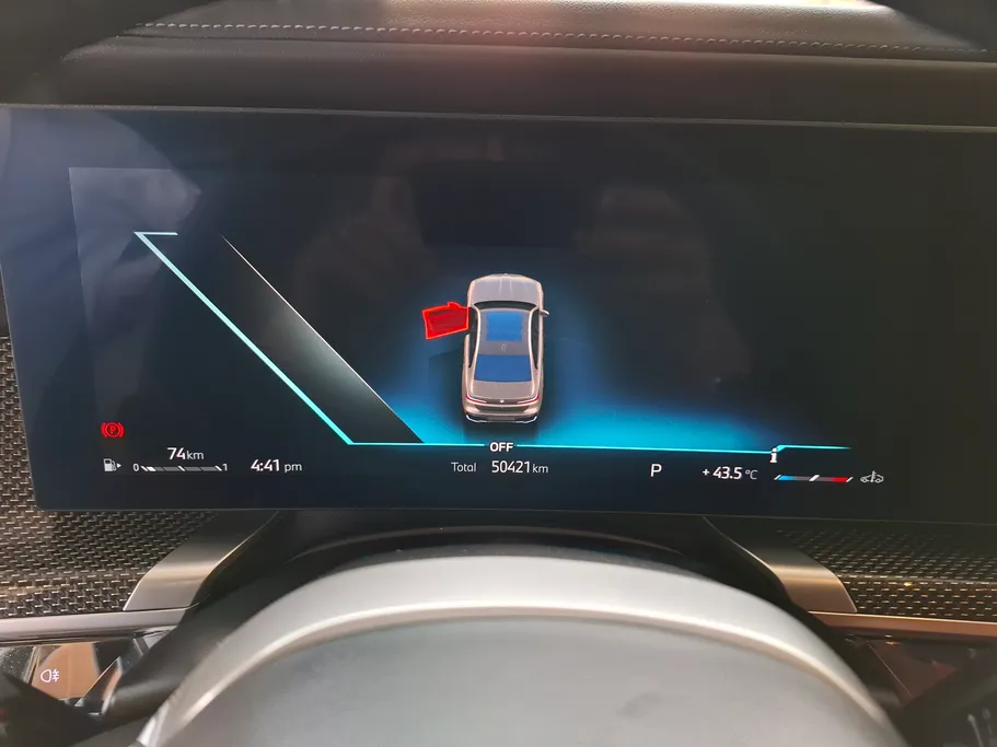 بي ام دبليو الفئة السابعة 735i 2023 