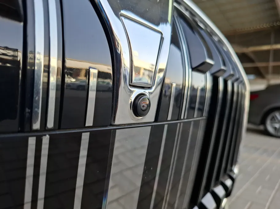 بي ام دبليو الفئة السابعة 735i 2023 